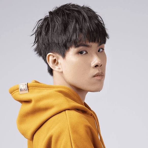 Streamer Photo