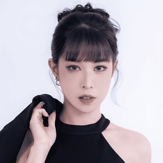 Streamer Photo